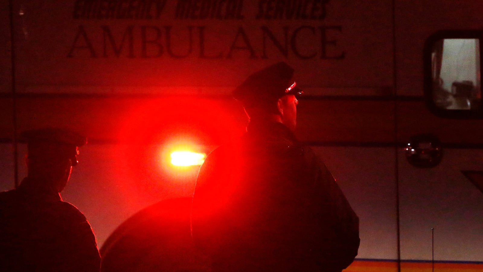 2013-04-20T000000Z_1207689394_GM1E94K0P4R01_RTRMADP_3_USA-EXPLOSIONS-BOSTON-CUSTODY_um4ify