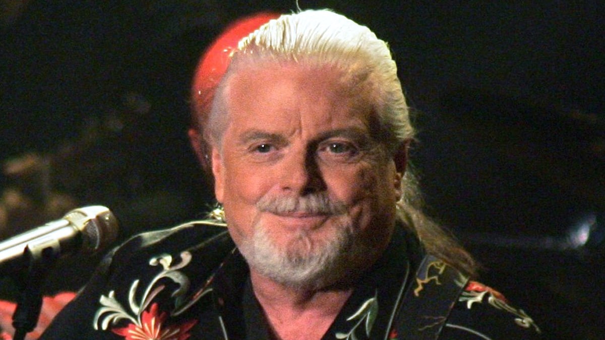 cheats/2012/08/20/scott-mckenzie-dies/scott-mckenzie-singer-dies-cheat_ecub0z