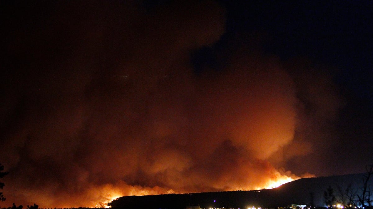 cheats/2011/06/27/los-alamos-lab-evacuated/new-mexico-fires-cheat_as8j44