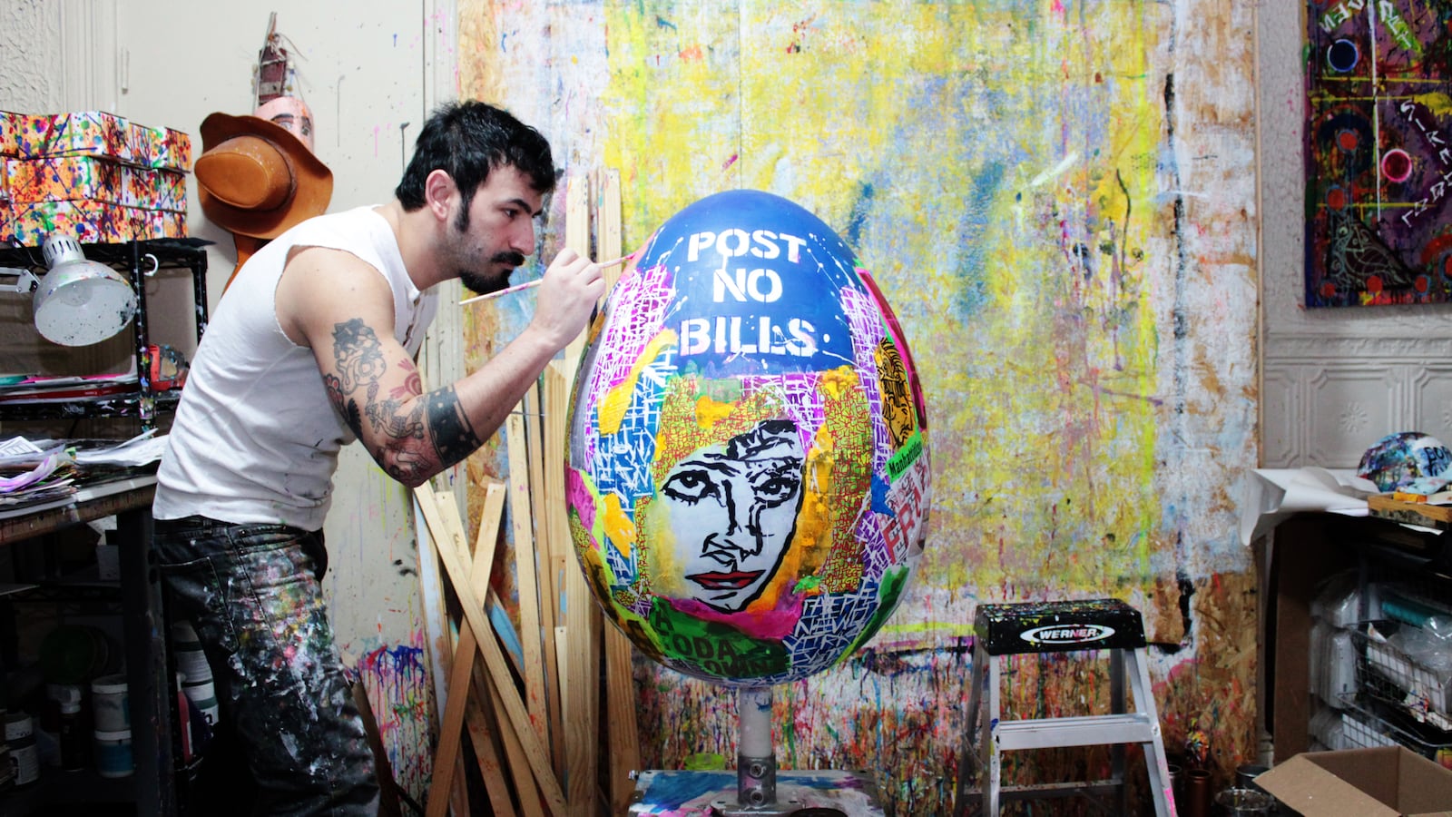 articles/2014/04/07/franck-de-las-mercedes-lost-everything-in-a-fire-except-his-faberge-egg/140407-faberge-egg-jones-tease_ruc88o