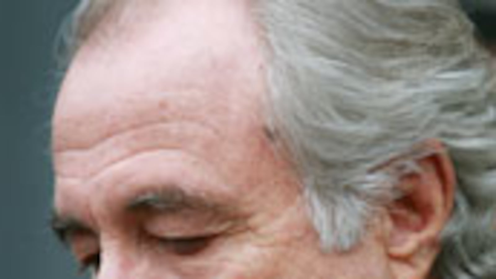 articles/2009/06/28/why-did-bernie-choose-to-go-to-prison/ross-madoff-mystery_34615_uhlpt8