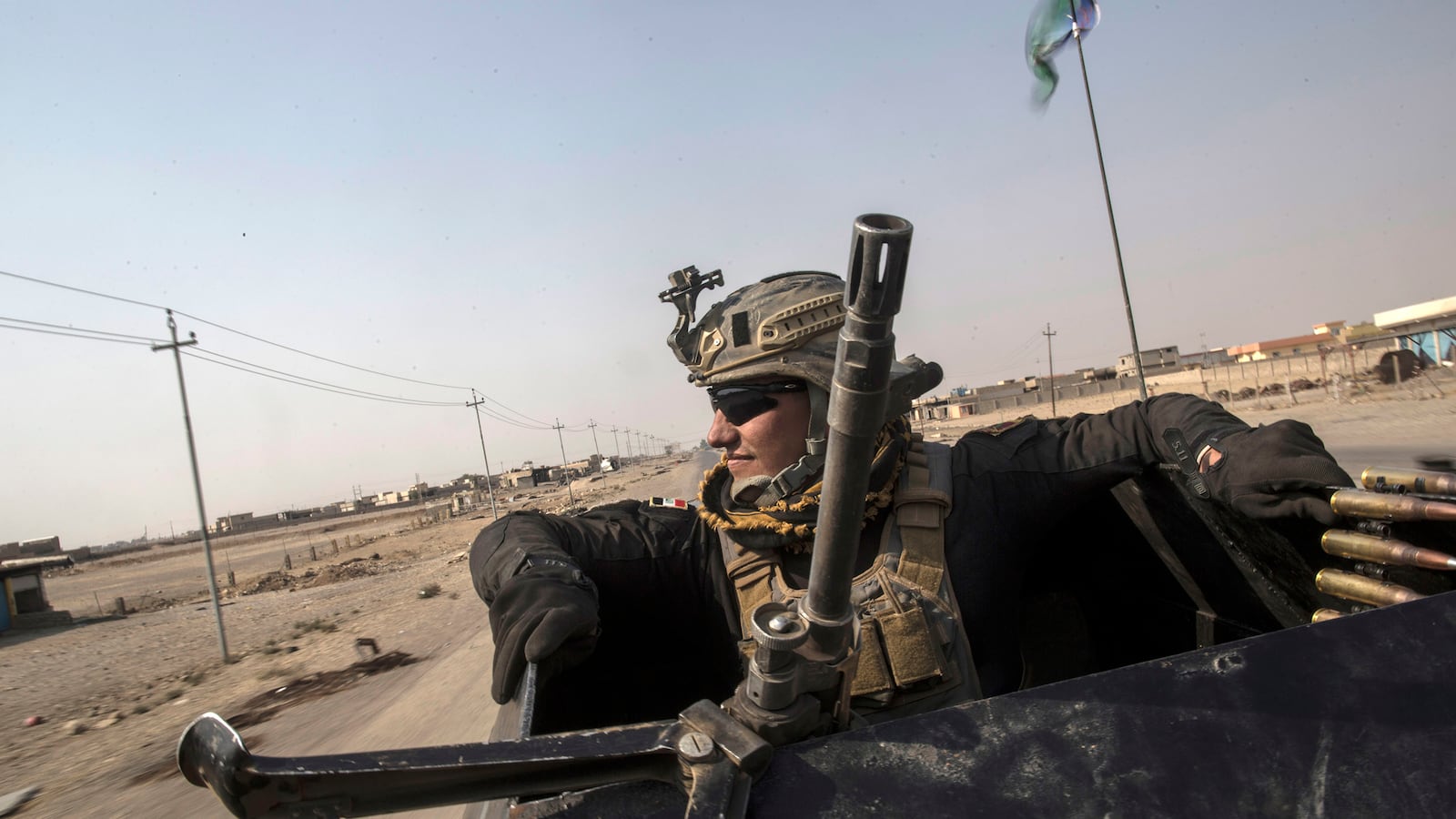 articles/2016/11/02/with-iraq-s-golden-division-pushing-into-mosul/161102-Neuhof-golden-division-tease_kbkxev