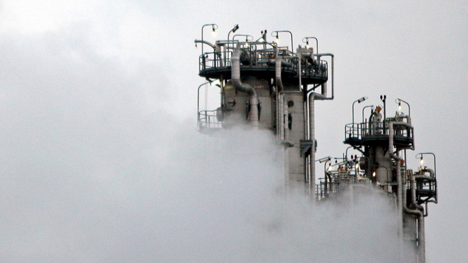 cheats/2013/02/27/iran-develops-nuclear-plan-b/130227-iran-plan-b-cheat_i3t1zs