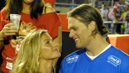 galleries/2011/03/08/iconic-male-ponytails/men-with-ponytails---brady_pko2cp