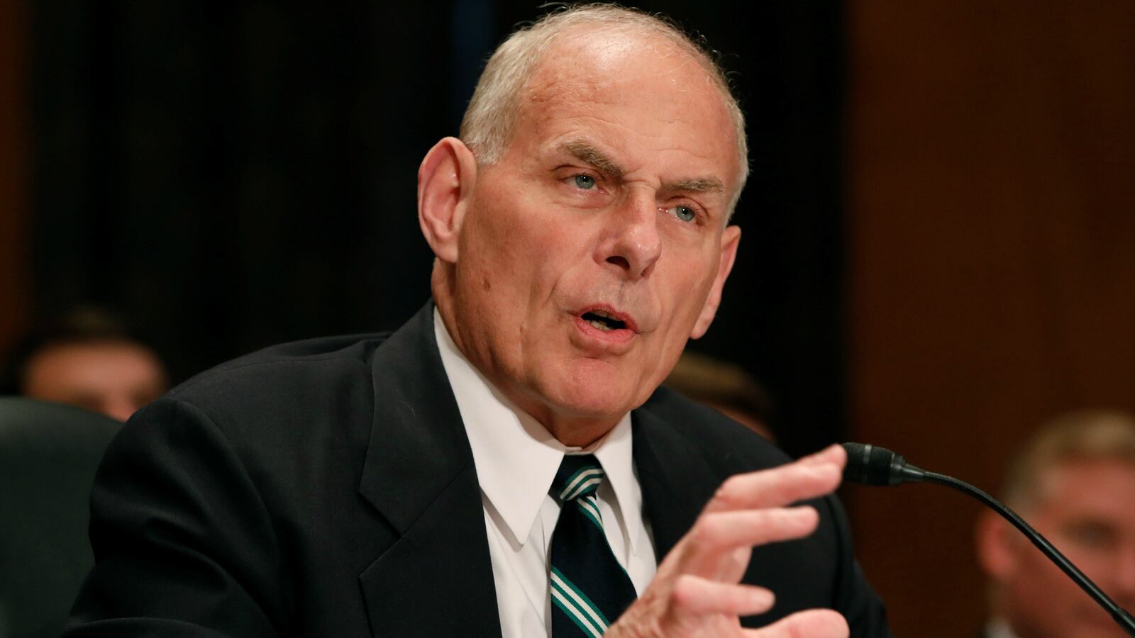 170615-homeland-security-immigrant-policy-cheat_ysipci