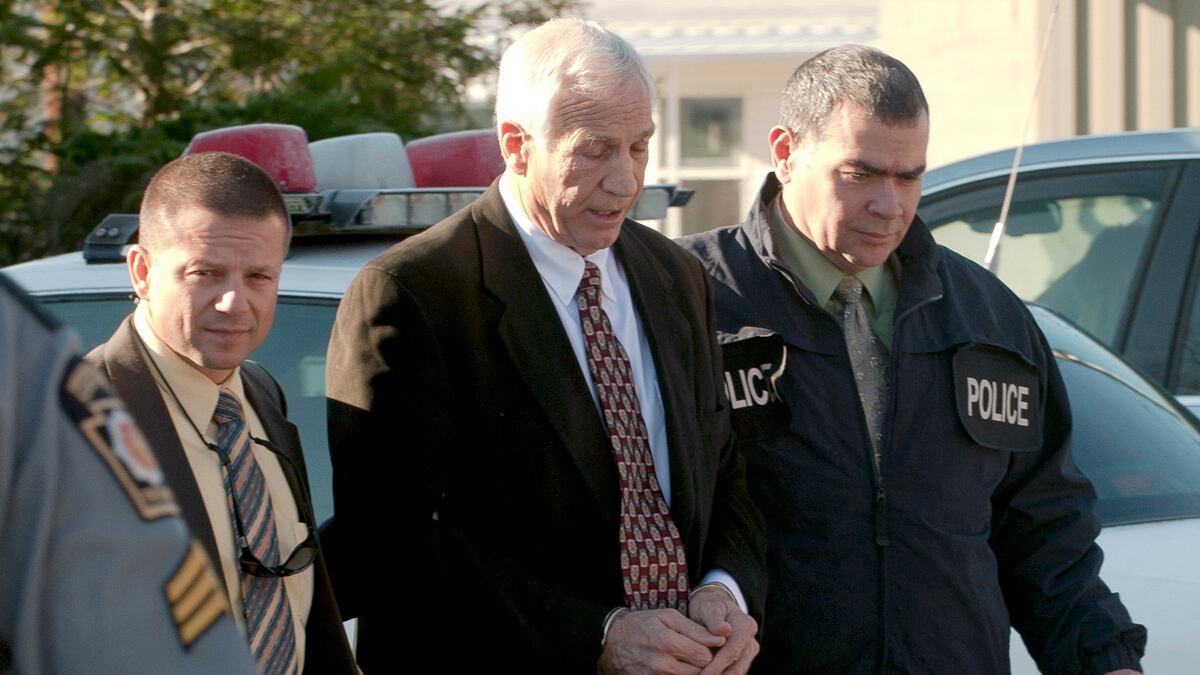 articles/2011/11/15/what-jerry-sandusky-will-face-if-he-goes-to-prison-on-child-sex-charges/sandusky-prison-frazier_tpwv16