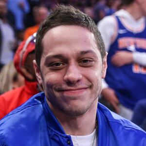 2023-04-23T203309Z_1757383519_MT1USATODAY20524667_RTRMADP_3_NBA-PLAYOFFS-CLEVELAND-CAVALIERS-AT-NEW-YORK-KNICKS_f7vkom