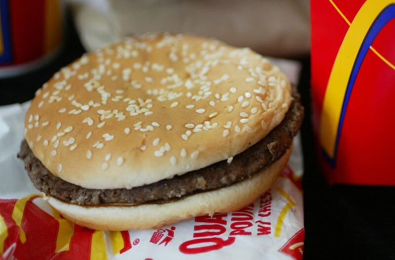 galleries/2011/10/31/kim-kardashian-kris-humphries-marriage-13-things-that-lasted-longer/longer-than-kardashian-wedding-mcdonalds-hamburger_h3uo9u