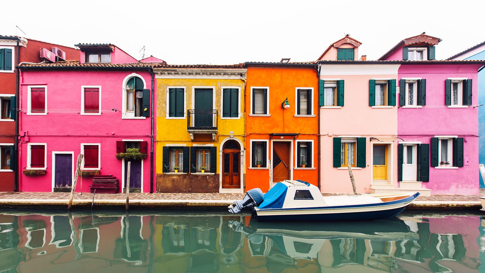 200917-Nadeau-Italian_Villa-tease_mb50sn