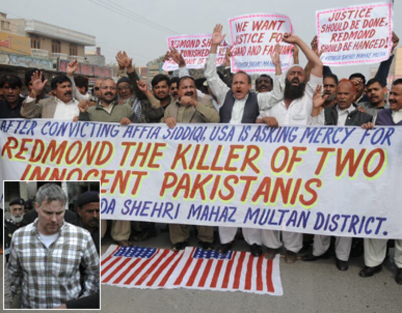 articles/2011/02/17/afghanistan-the-mystery-of-the-drone-attacks/moreau-raymond-davis_160184_brxerm