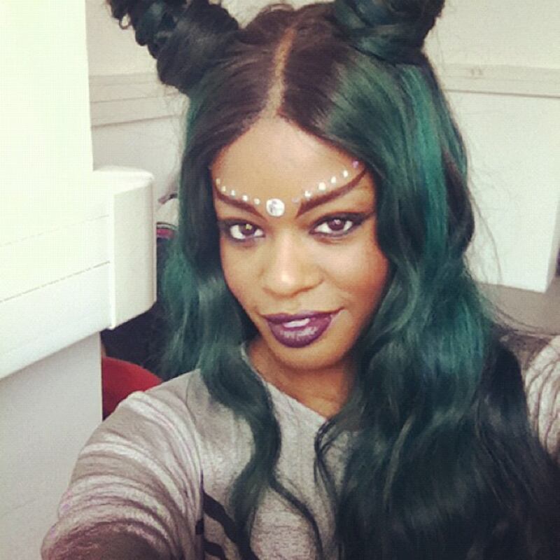 galleries/2012/09/29/anna-dello-russo-kelly-osbourne-and-more-fashion-instagrams-of-the-week/Azealiabanks_eugzgf