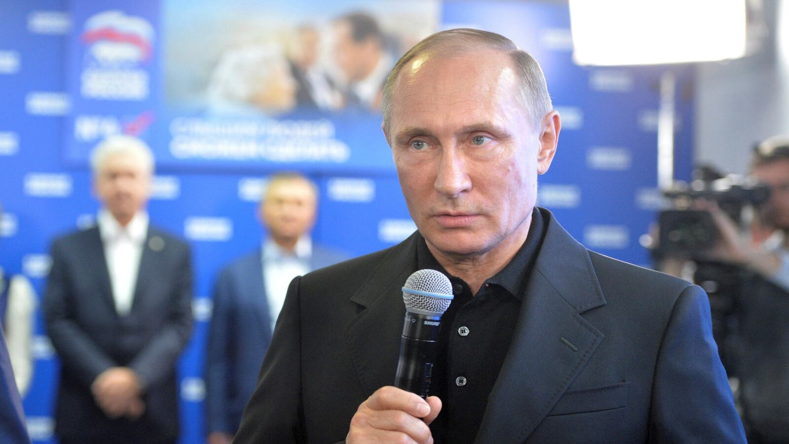 cheats/2016/09/18/putin-backed-party-poised-to-finish-strong-in-parliamentary-election/160918-putin-election-cheat_hg8jna