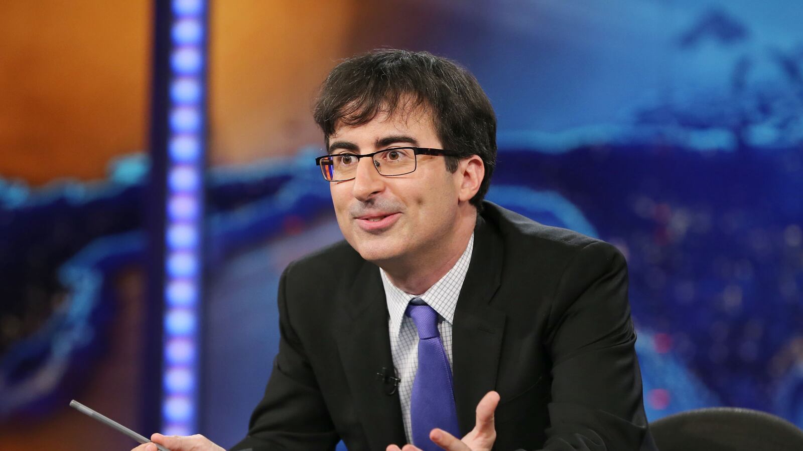 cheats/2014/06/03/john-oliver-breaks-fcc-site/140603-oliver-cheat_hko0ku
