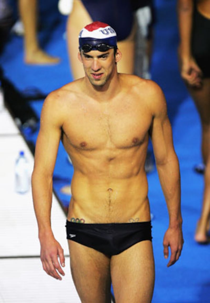 galleries/2009/09/27/men-in-speedos-a-brief-history/speedo---michael-phelps_qiwnof