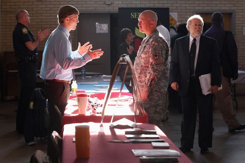 articles/2012/06/25/a-job-to-kill-for-unemployed-spurn-detroit-veteran-hiring-fair/buzzell-veteran-jobs-embed_howcis