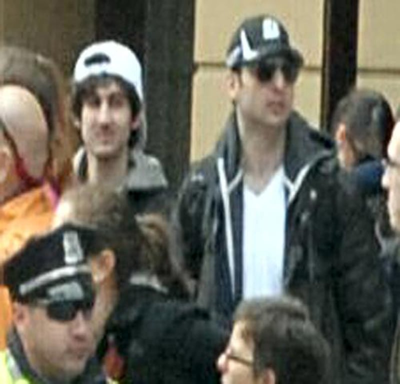 galleries/2013/04/19/boston-marathon-bombers-pre-dawn-manhunt-photos/boston-predawn-16_qaxewi