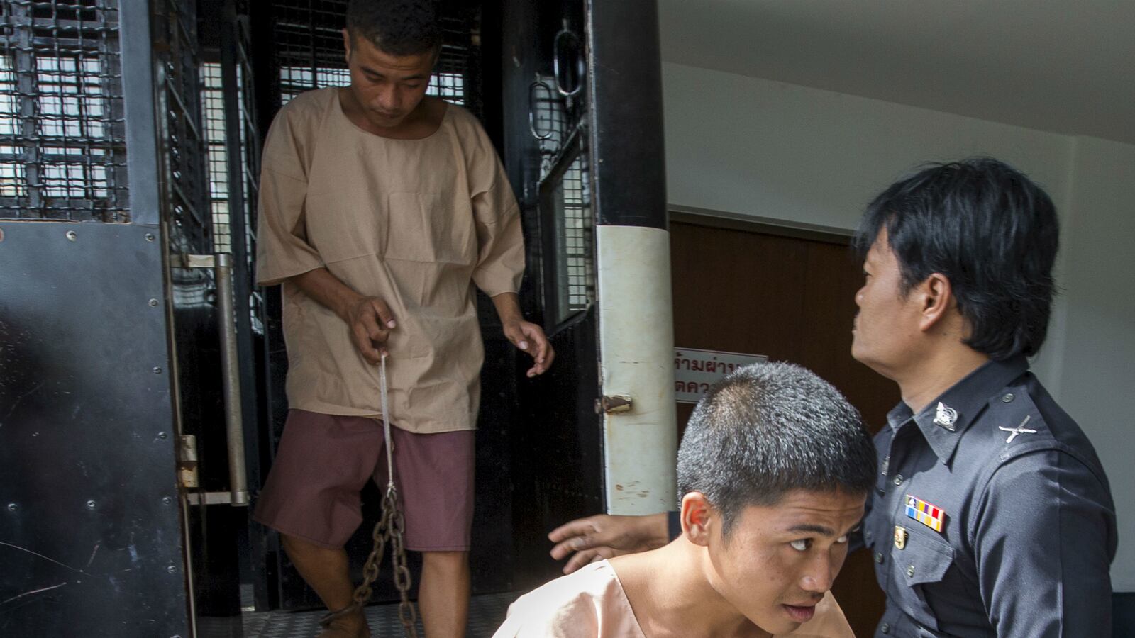 cheats/2015/12/23/2-found-guilty-in-uk-backpacker-murders/151224-thai-backpacker-murders-cheat_izp8pn