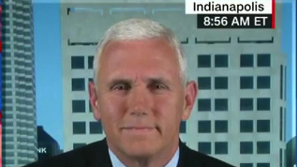 articles/2016/10/10/mike-pence-throws-himself-under-donald-trump-s-bus/161010-pence-cnn-syria-resnick_aqb0q6