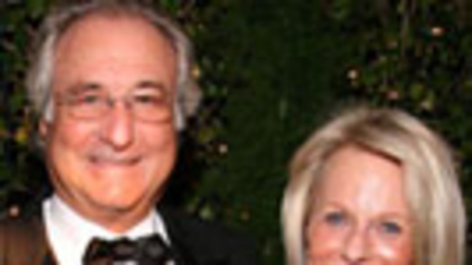 cheats/2009/09/28/madoffs-to-be-sued-for-198m/frank-madoff-secret-stash_18003_uzuc0g