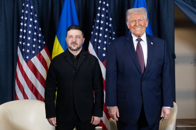 Ukrainian President Volodymyr Zelensky (L) meets with U.S. President Donald Trump (R) in Davos, Switzerland on January 23, 2026.
