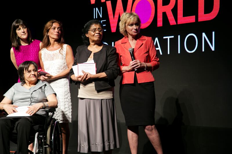 articles/2012/12/04/honoring-world-changers/witw-blog-awards-tease_s1mikl