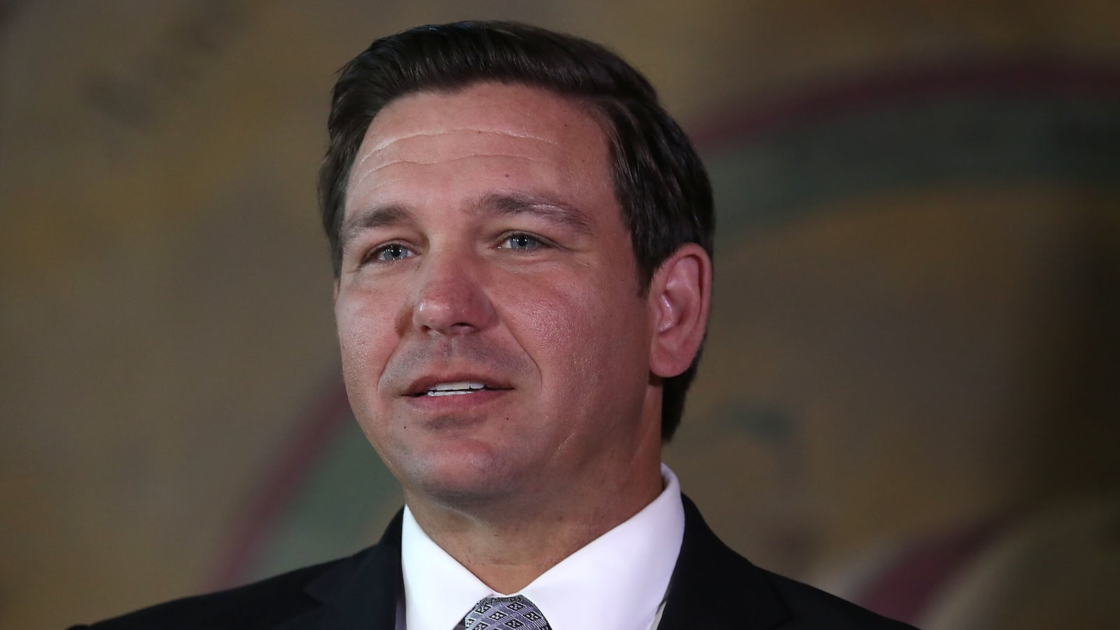 GettyImages-1091801014_merfed