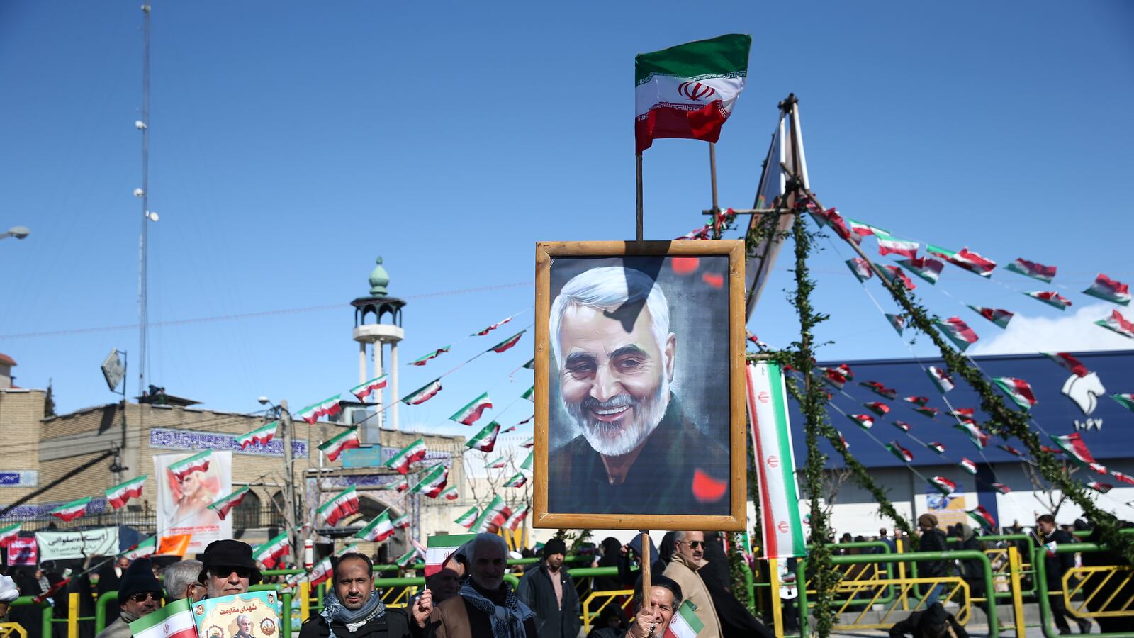 2020-02-11T000000Z_1036743545_RC2AYE9BJMKX_RTRMADP_3_IRAN-POLITICS-ANNIVERSARY_bb1mfe