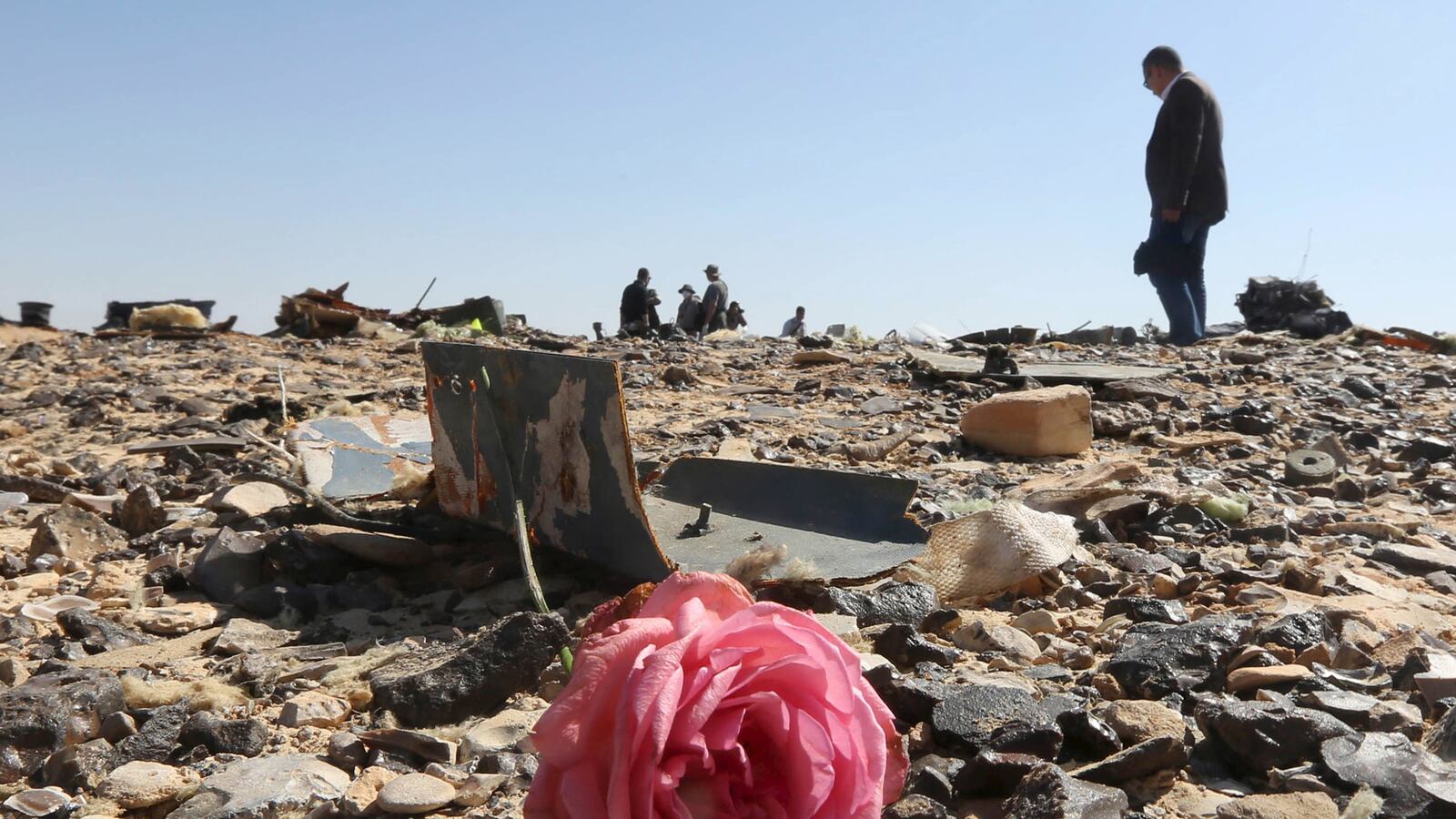 articles/2015/11/28/egypt-still-refuses-to-admit-russian-tourists-blown-out-of-the-sky/151127-youssef-egypt-tease_f2ofeu