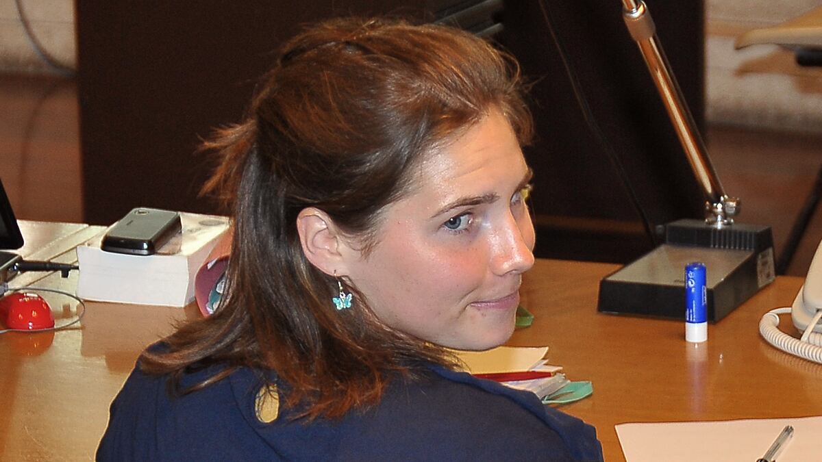 articles/2011/07/23/amanda-knox-appeal-could-she-get-out-of-jail-this-year/amanda-knox-appeal-nadeau_gpp4ga