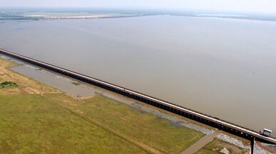 cheats/2011/05/14/louisiana-opens-morganza-spillway/lousiana-floods-spillway_180513_w3qgt7