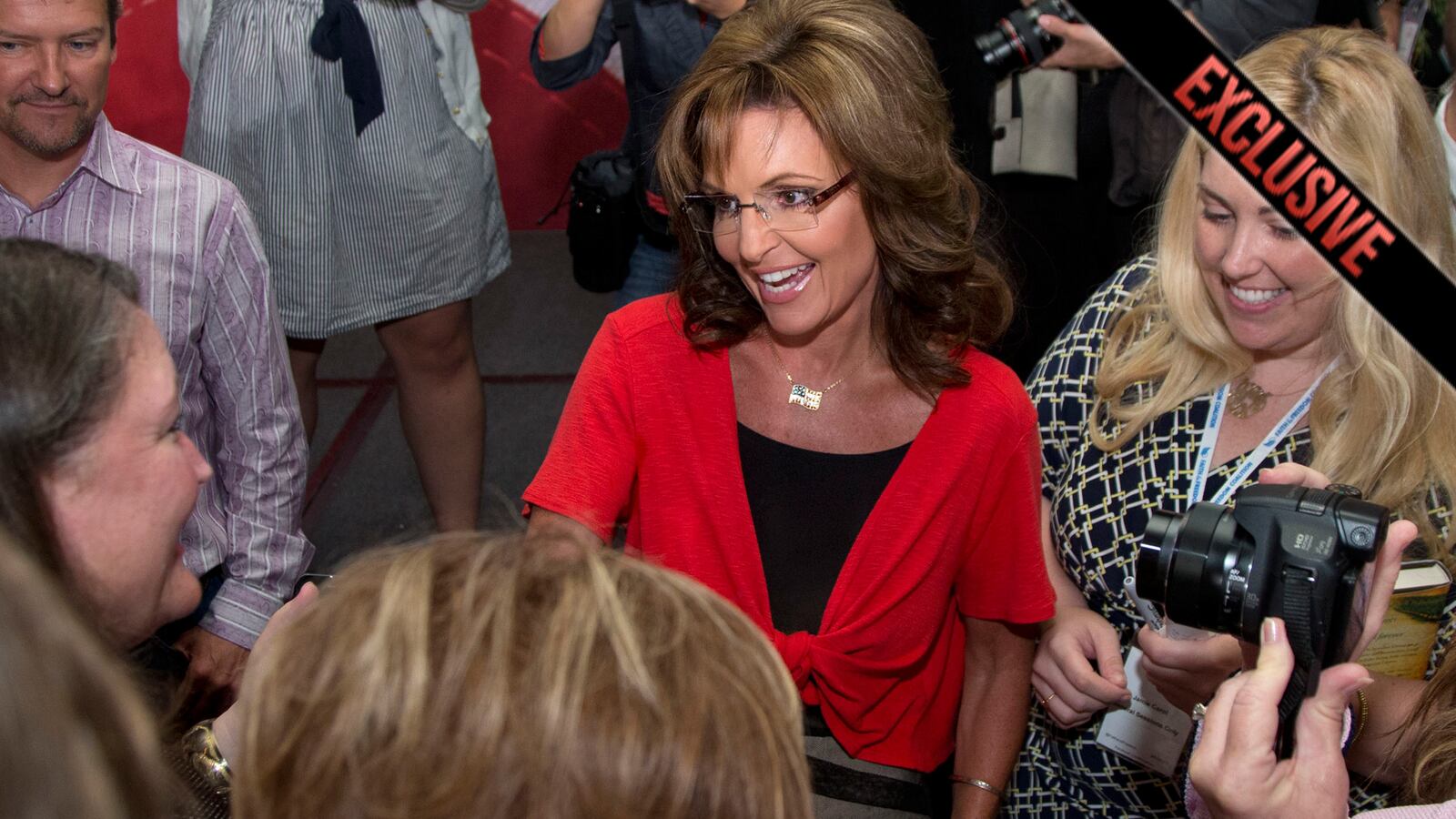 articles/2013/08/02/sarah-palin-s-donors-don-t-care-where-money-s-going/130802-palin-pac-avlon-tease_vetvek