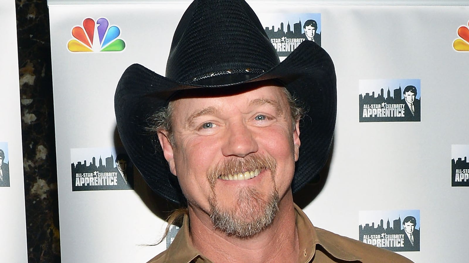 cheats/2014/01/16/trace-adkins-fights-impersonator/140116-adkins-rehab-cheat_hr584w