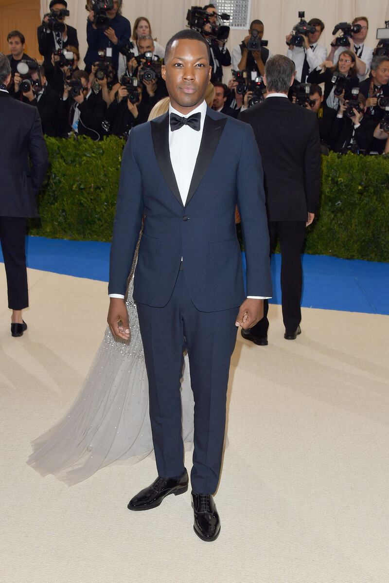 galleries/2017/05/01/how-to-rock-the-met-gala-red-carpet/170501-met-gala-23_gw2jrk