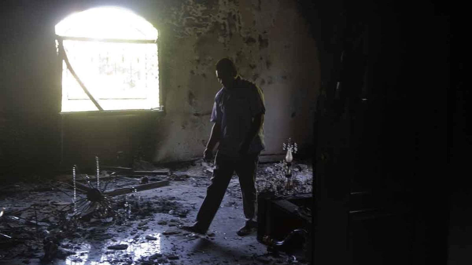 cheats/2012/10/04/sensitive-files-left-in-benghazi/benghazi-paper-trail-cheat_k6aghw