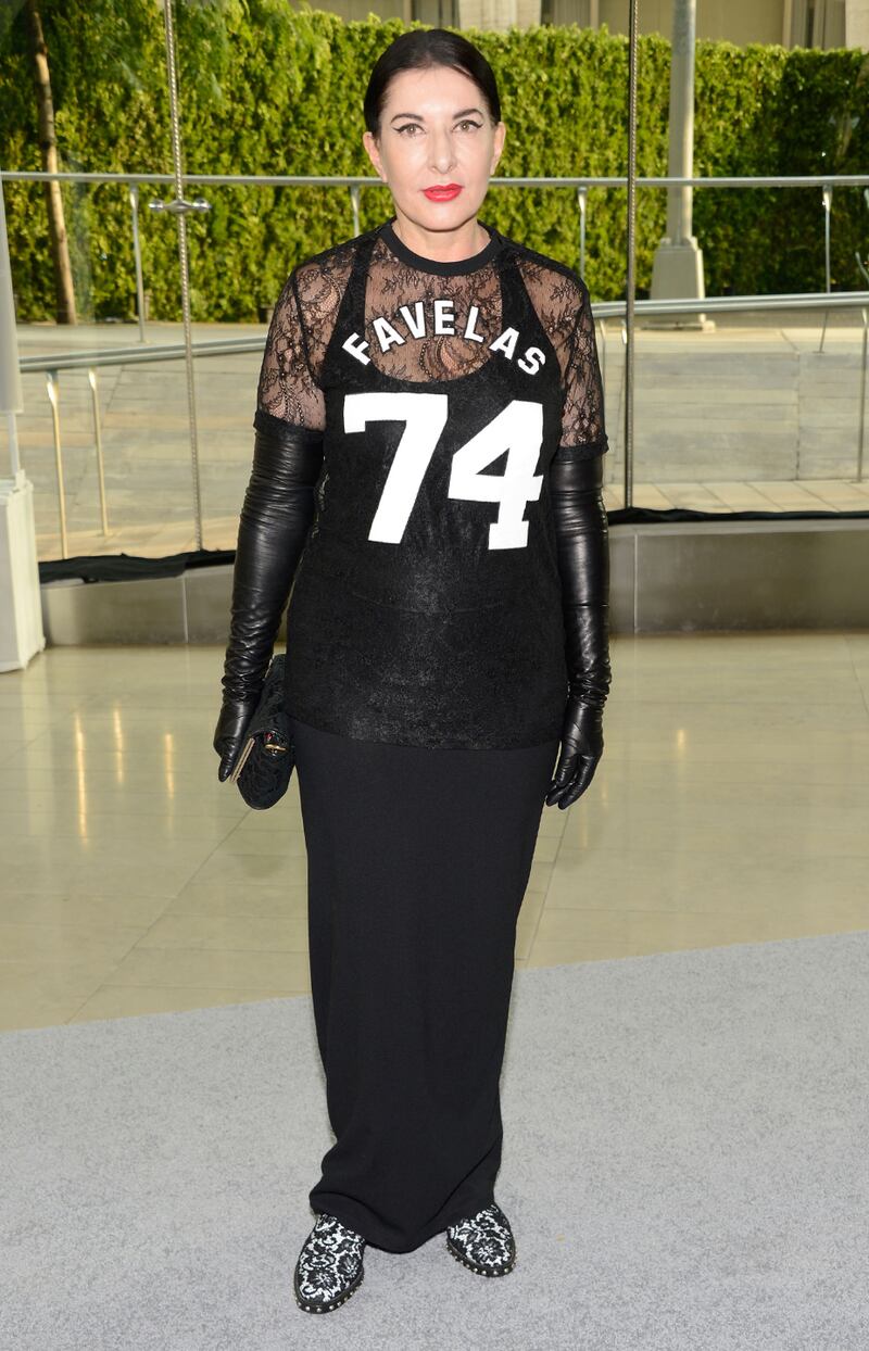 galleries/2013/06/04/cfda-awards-2013-red-carpet-gallery-photos/130603-cfda-abramovic_niw8hv