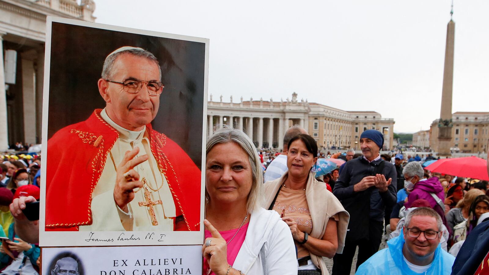 2022-09-04T081224Z_1991278545_RC28AW9O4SS7_RTRMADP_3_POPE-BEATIFICATION-JOHNPAUL_urlykj