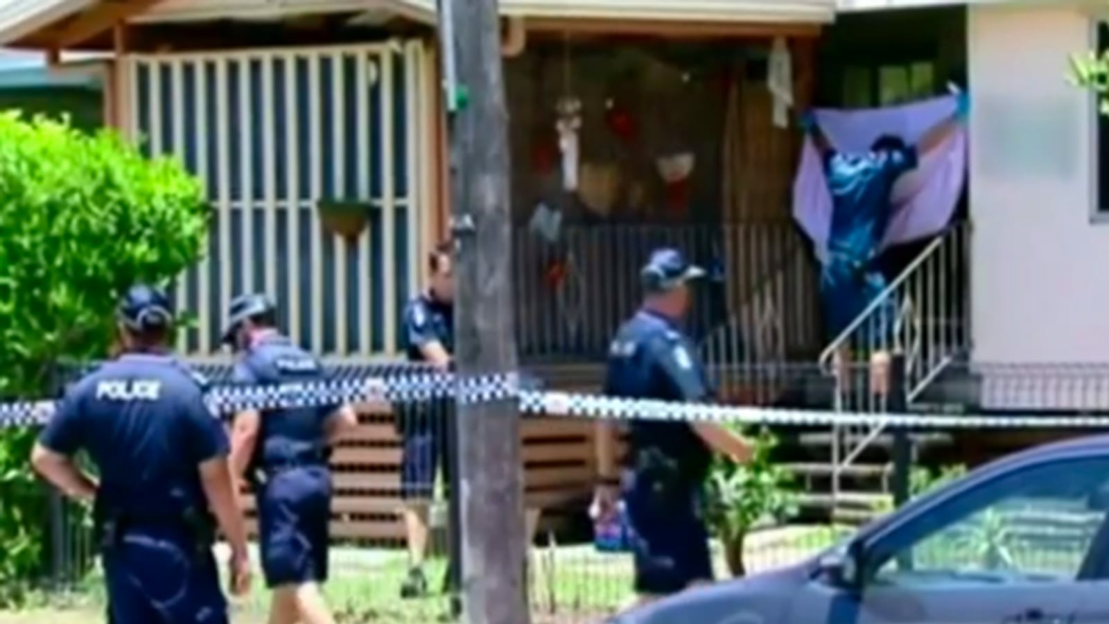 cheats/2014/12/18/eight-children-found-dead-in-australia/141219-australia-stabbing-cheat_z0ipfn