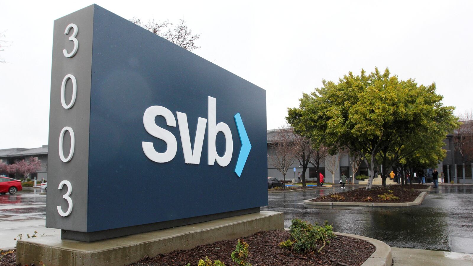 A sign for Silicon Valley Bank
