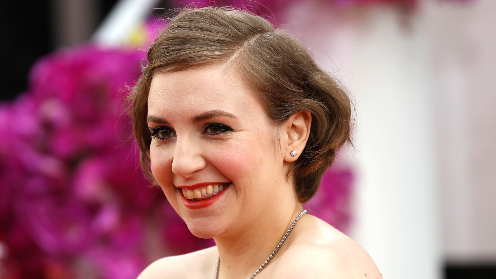 cheats/2014/10/03/lena-dunham-to-stump-for-pro-choice-dems/141003-lena-dunham-cheat_vpac7u