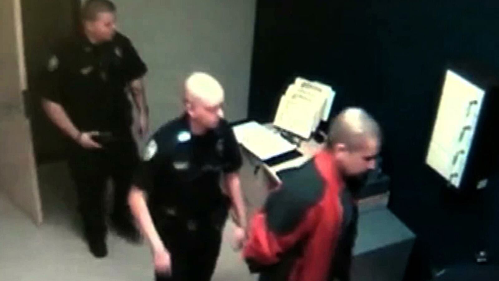 cheats/2012/05/15/file-zimmerman-had-nose-fracture/george-zimmerman-broken-nose-cheat_yivgtm