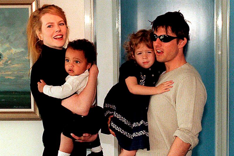 galleries/2012/07/03/tom-cruise-turns-50-amid-divorce-drama-with-katie-holmes-photos/isabella-connor-1996-tom-cruise-life-in-pictures_xrq1op