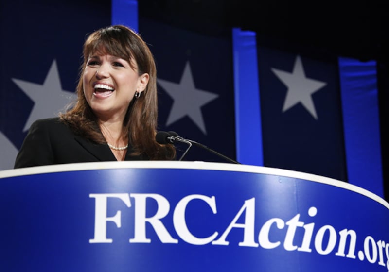 galleries/2010/10/03/15-races-dominated-by-the-tea-party/avlon-election-oracle---christine-odonnell_blzcl7