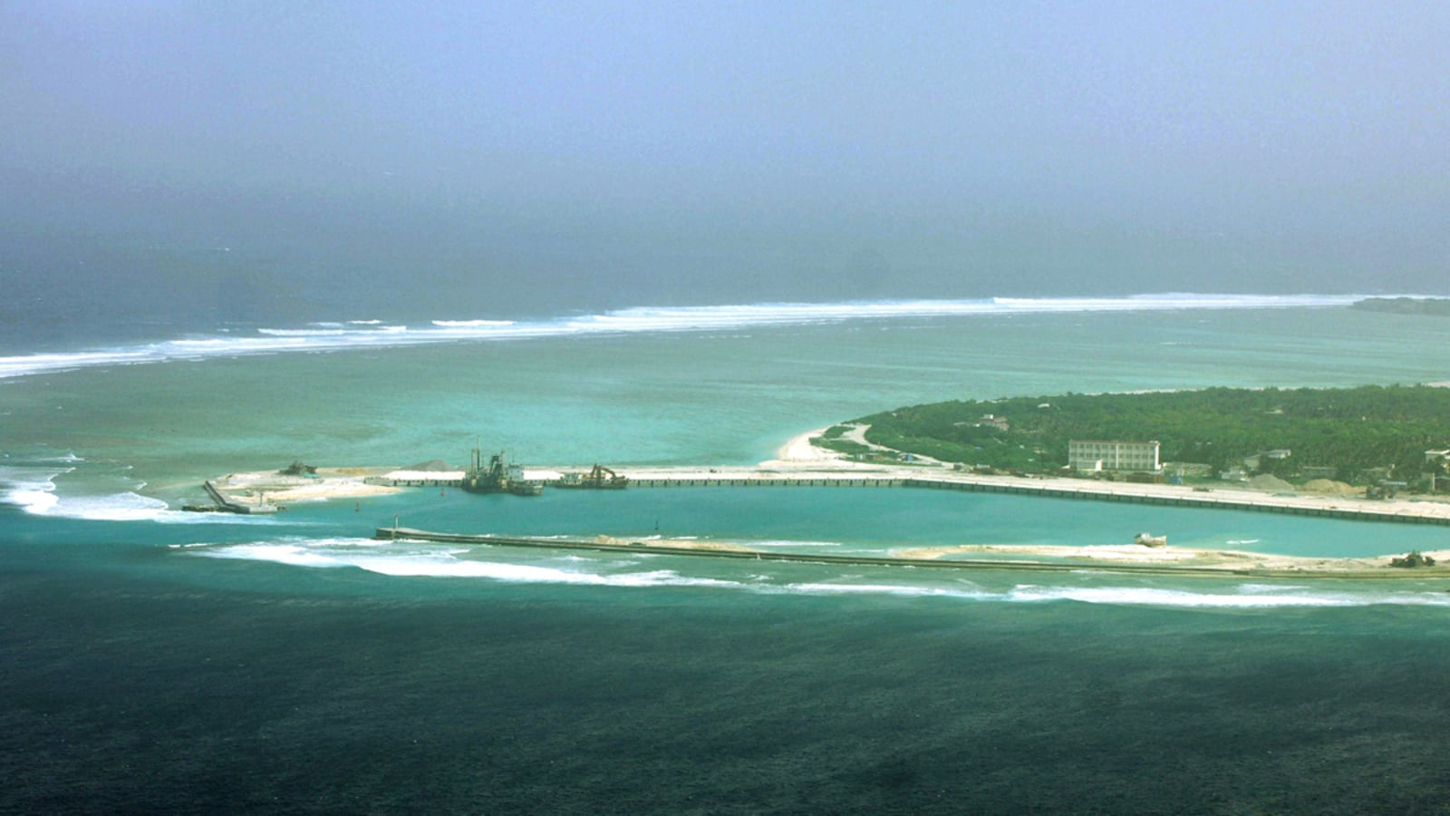cheats/2012/08/05/china-protests-state-dept-s-remarks/china-south-sea-tensions-cheat_hv4rnk