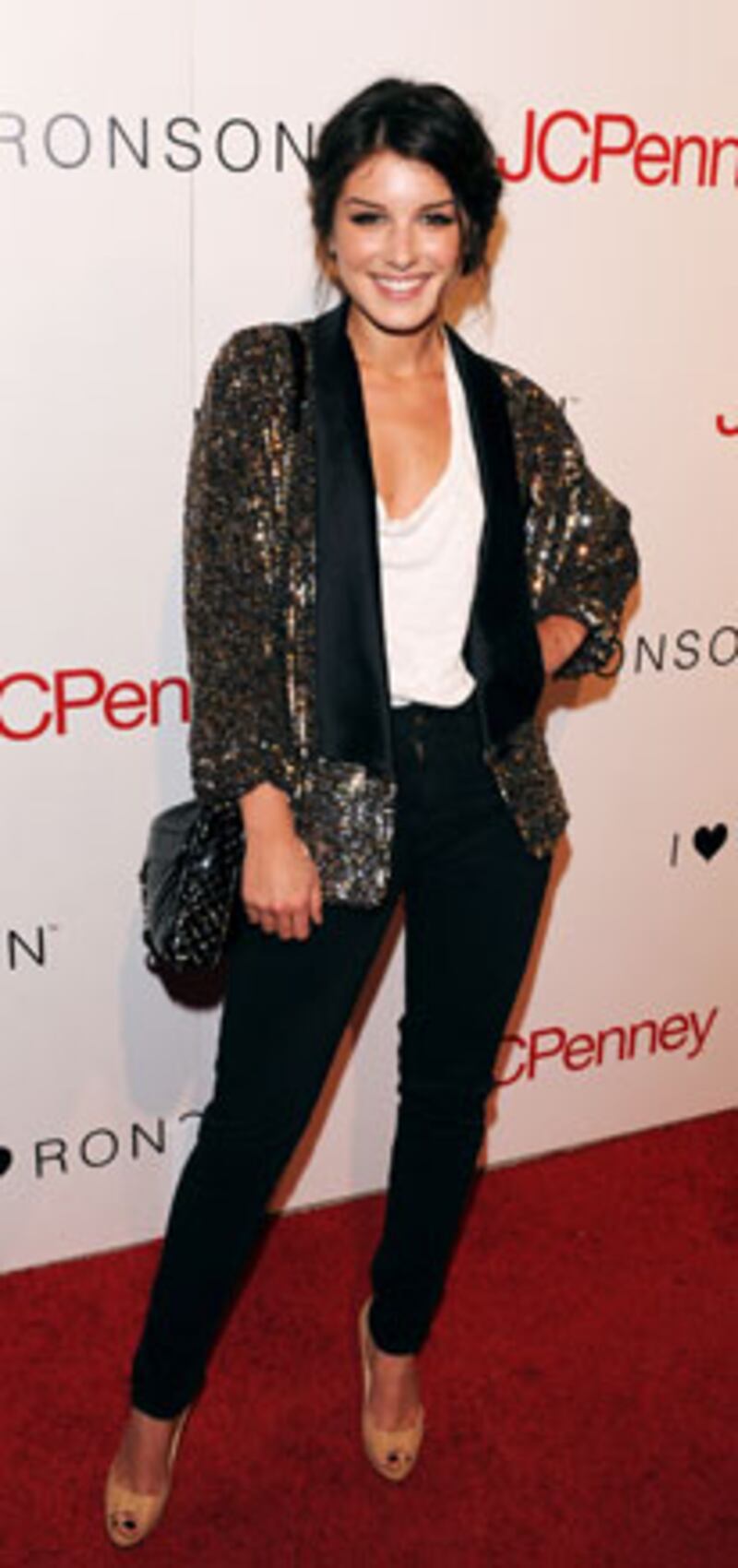 galleries/2010/05/06/week-in-red-carpet/wirc-56---grimes_iarfph