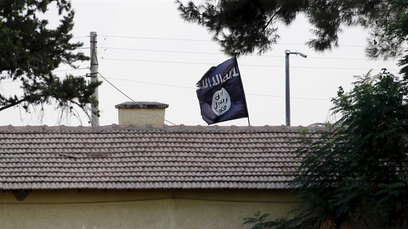 cheats/2015/11/16/new-isis-video-threatens-washington/151116-isis-threats-cheat_uc2ghw