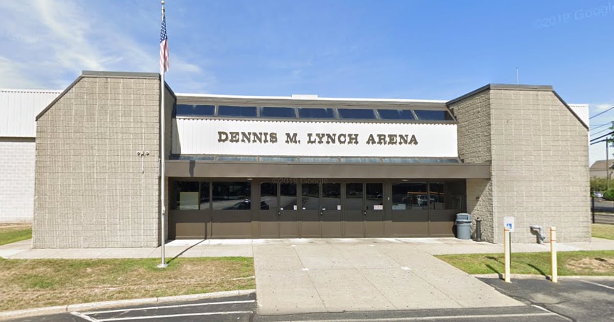 Ice Rink Shooting at Boys’ Hockey Game Leaves 2 Dead