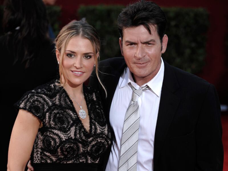 galleries/2010/11/02/dysfunctional-couples/dysfunctional-couples---muellersheen_tfvhaw