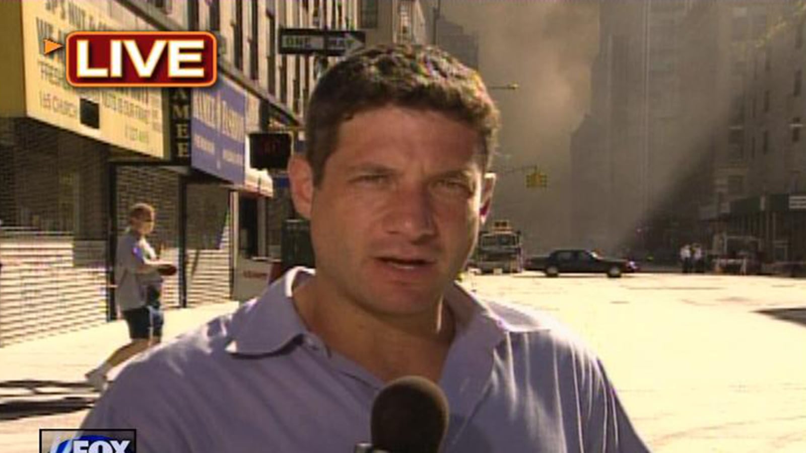 articles/2013/09/11/new-york-journalists-remember-the-first-moments-of-9-11/130910-haglage-911-reporters-tease-embed_oq90fl