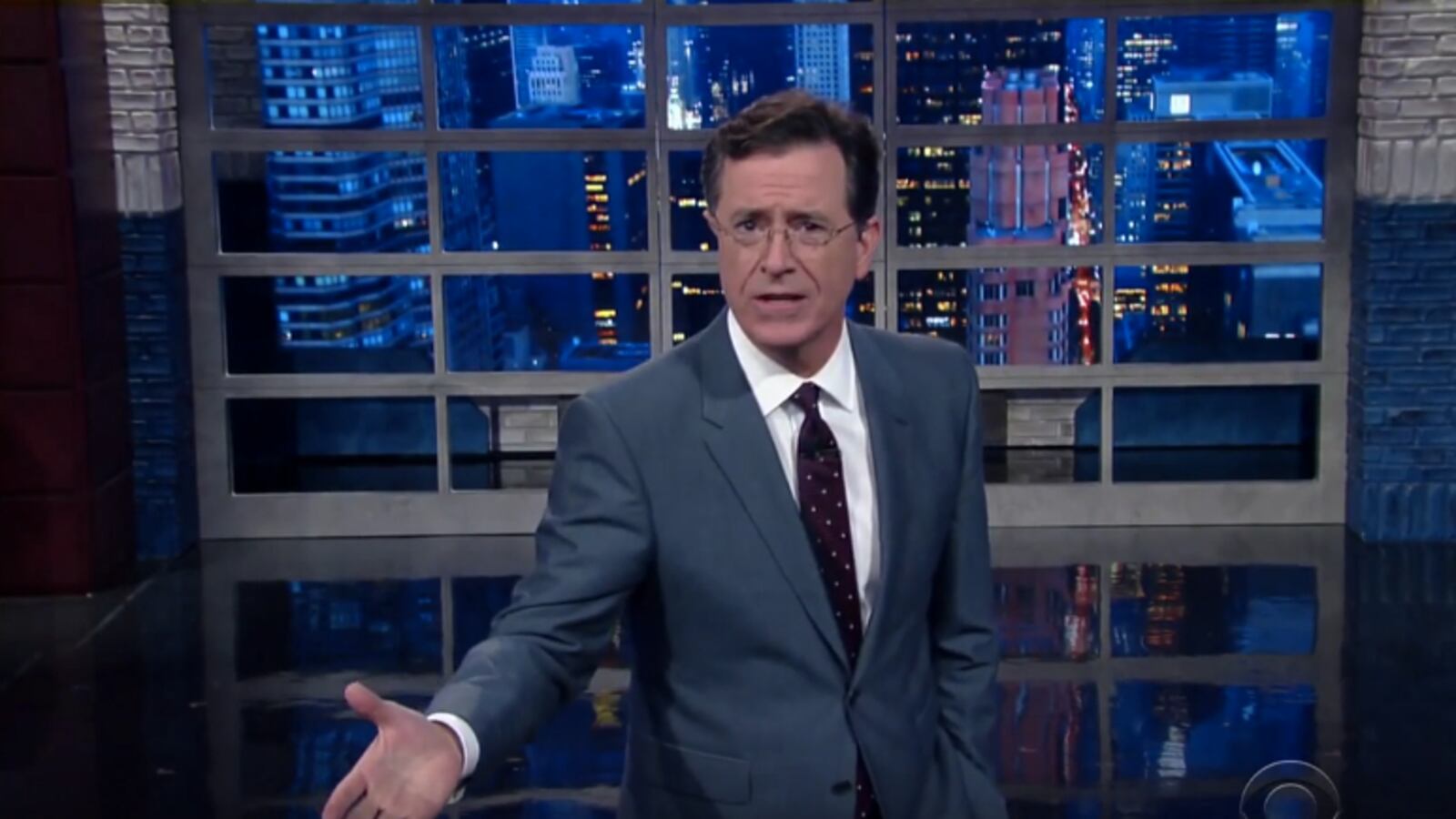 articles/2015/11/19/stephen-colbert-schools-obama-on-game-of-thrones/151119-wilstein-colbert-obama-thrones-tease_k59jk9