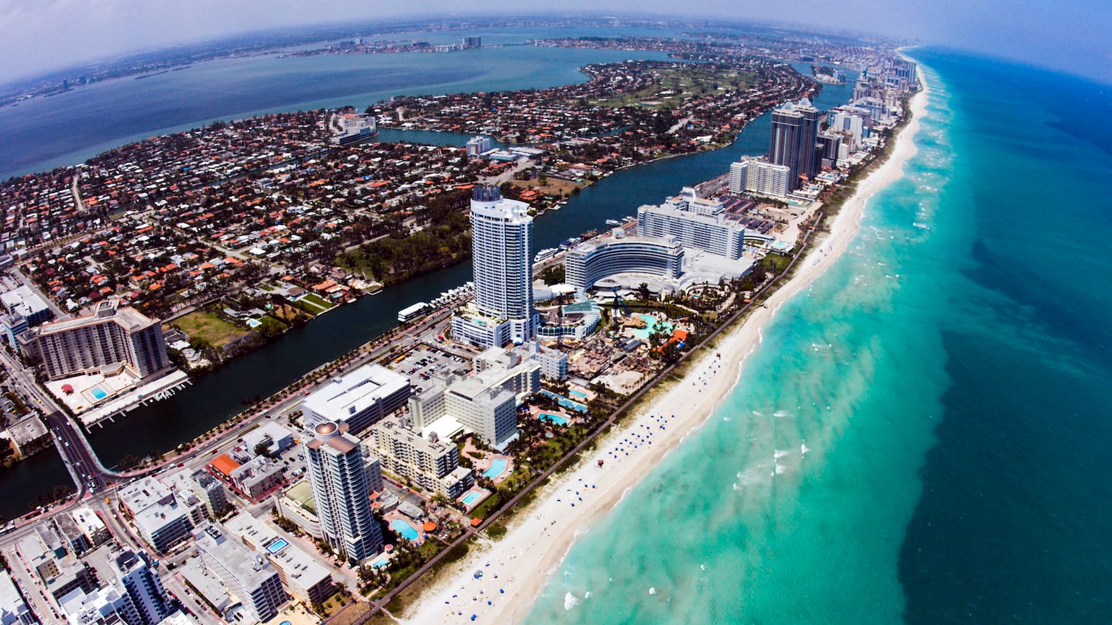 181224-Ramirez-miami-tease_dildcy